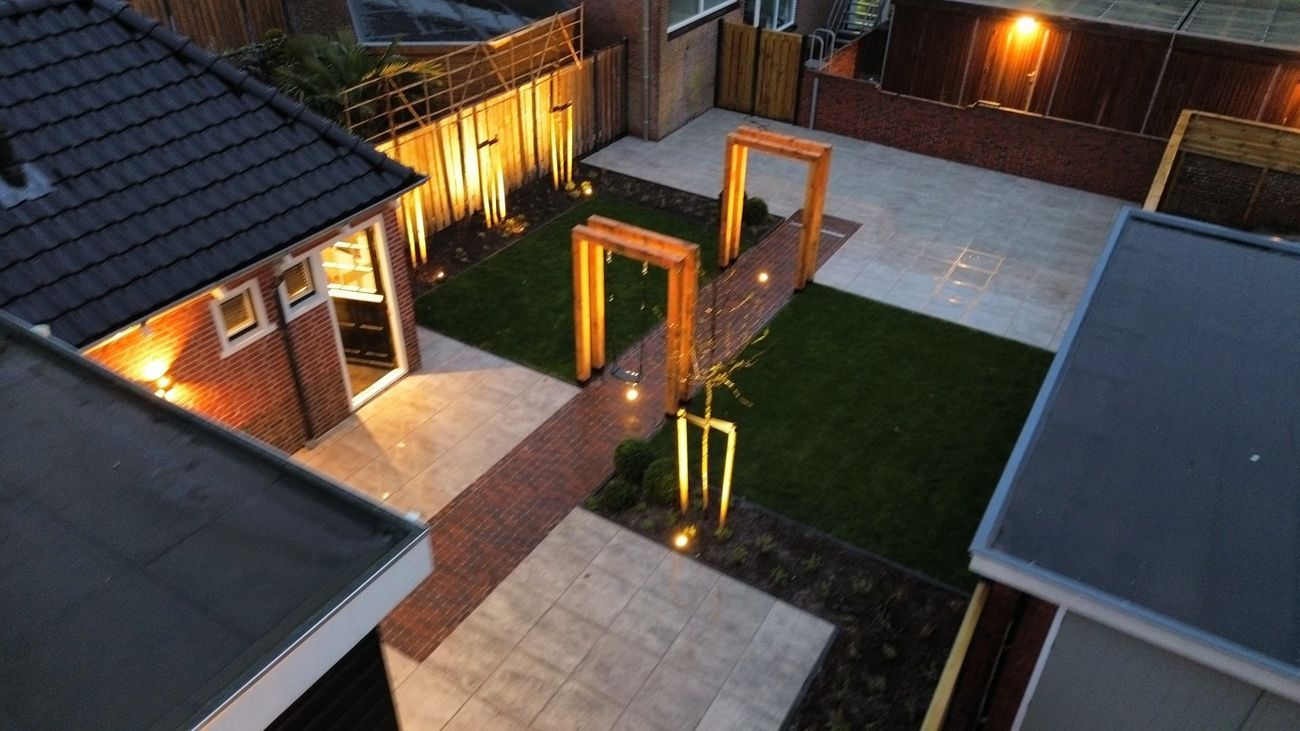 Tuinrenovatie Buitenpost: Van Ontwerp tot Volledige Aanleg